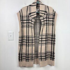 William Rast Cream and Black Window Pane Fuzzy Eyelash Sweater Vest